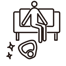 ソファに座ってる人とロボット掃除機のイラスト